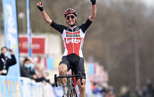 etape3-etoile-besseges-tim-wellens